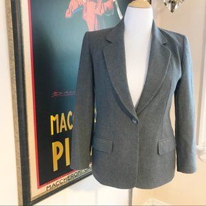Pendleton: Classic Vintage Gray Virgin Wool One Button Blazer Sz 8P